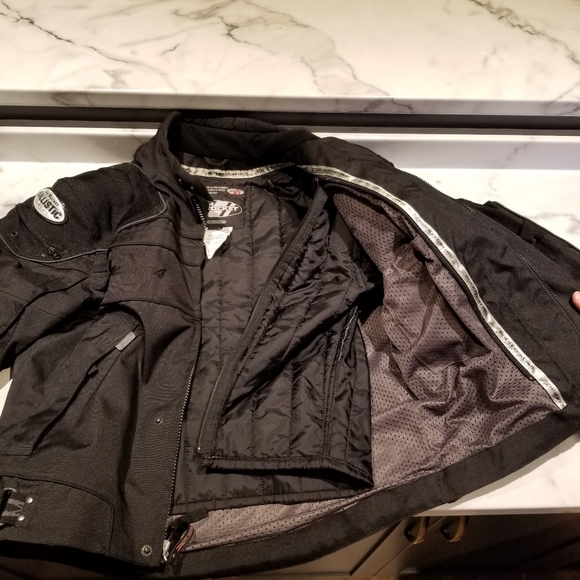 Motorcycle jacket - Picture 6 of 7